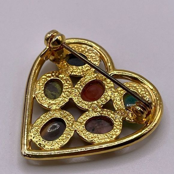 Vintage Gemstone Scarab Heart Pin by Belle Designs - Picture 3 of 5